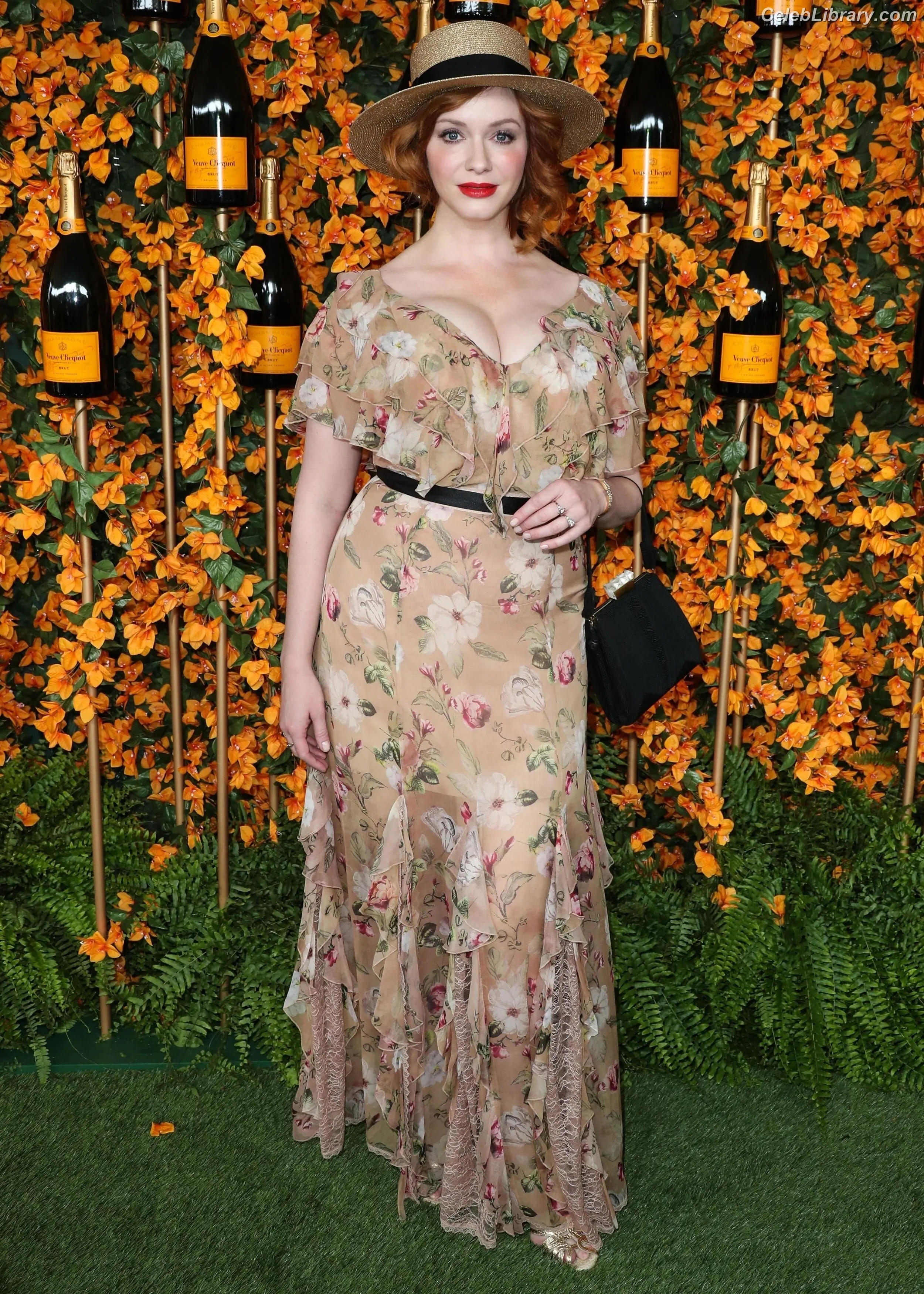 Christina Hendricks photo 22 of 2760