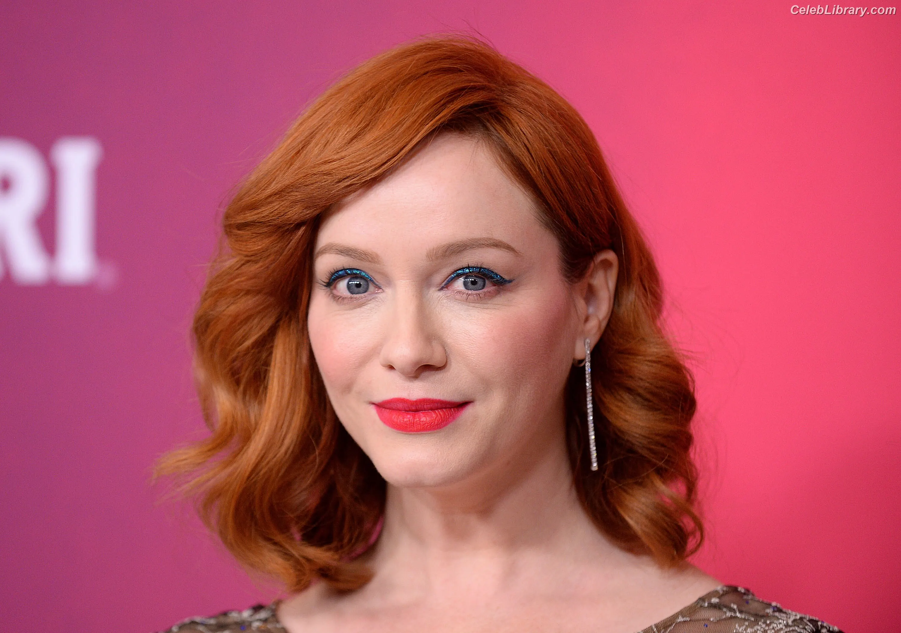 Christina Hendricks photo 11 of 2760