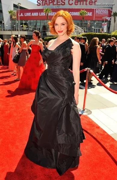 Christina Hendricks photo 2 of 2760