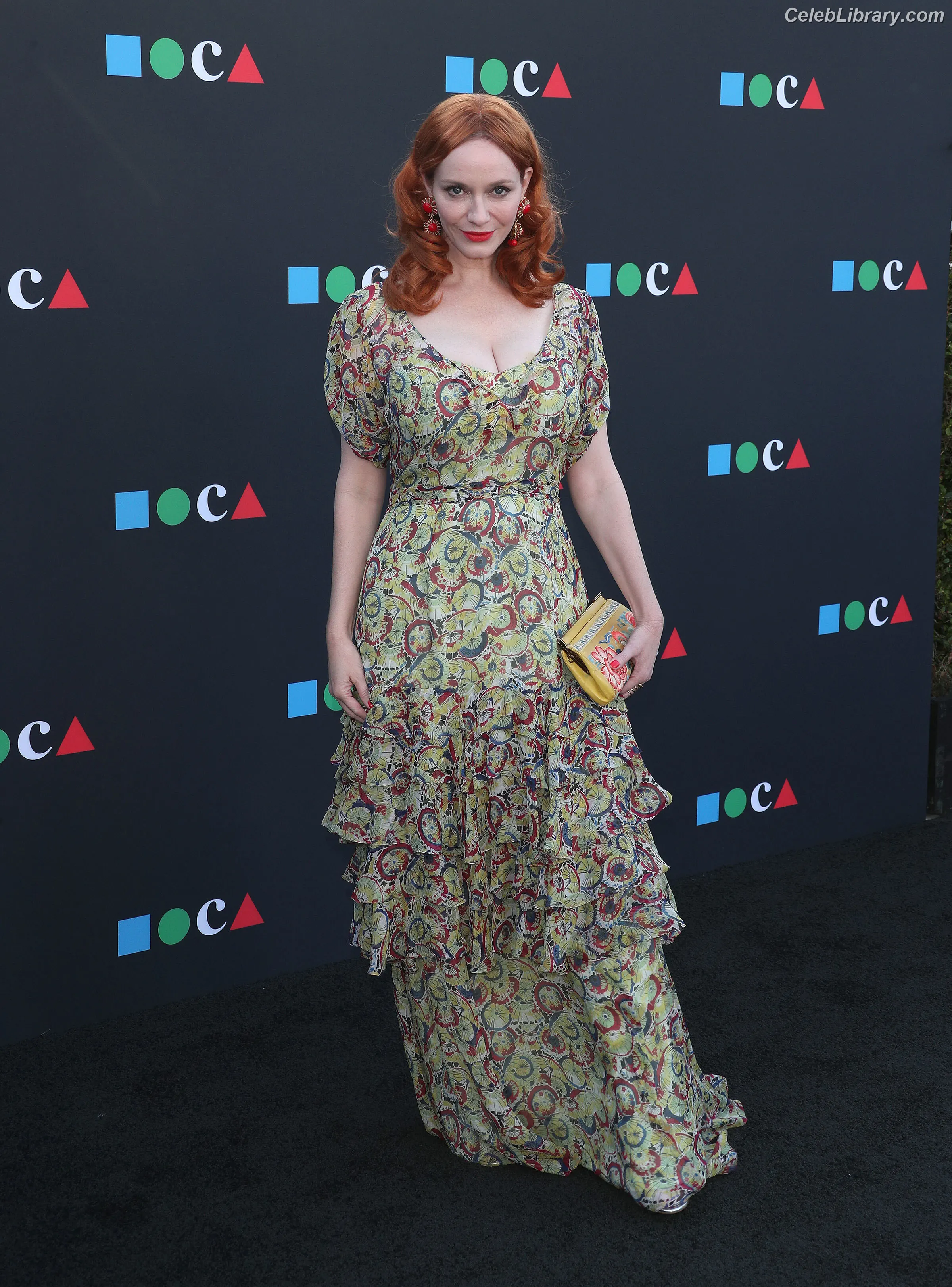 Christina Hendricks photo 24 of 2760