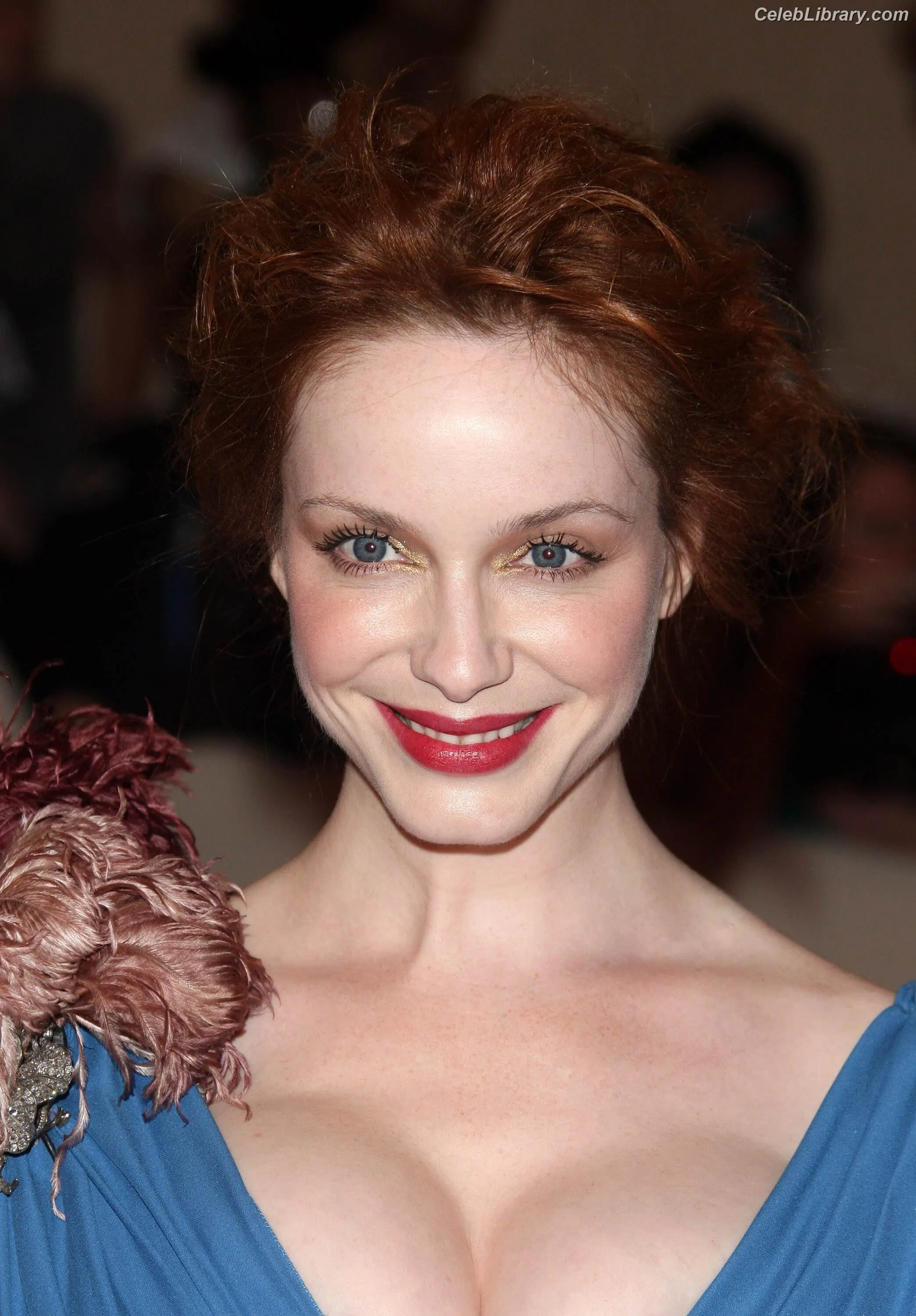 Christina Hendricks photo 14 of 2760
