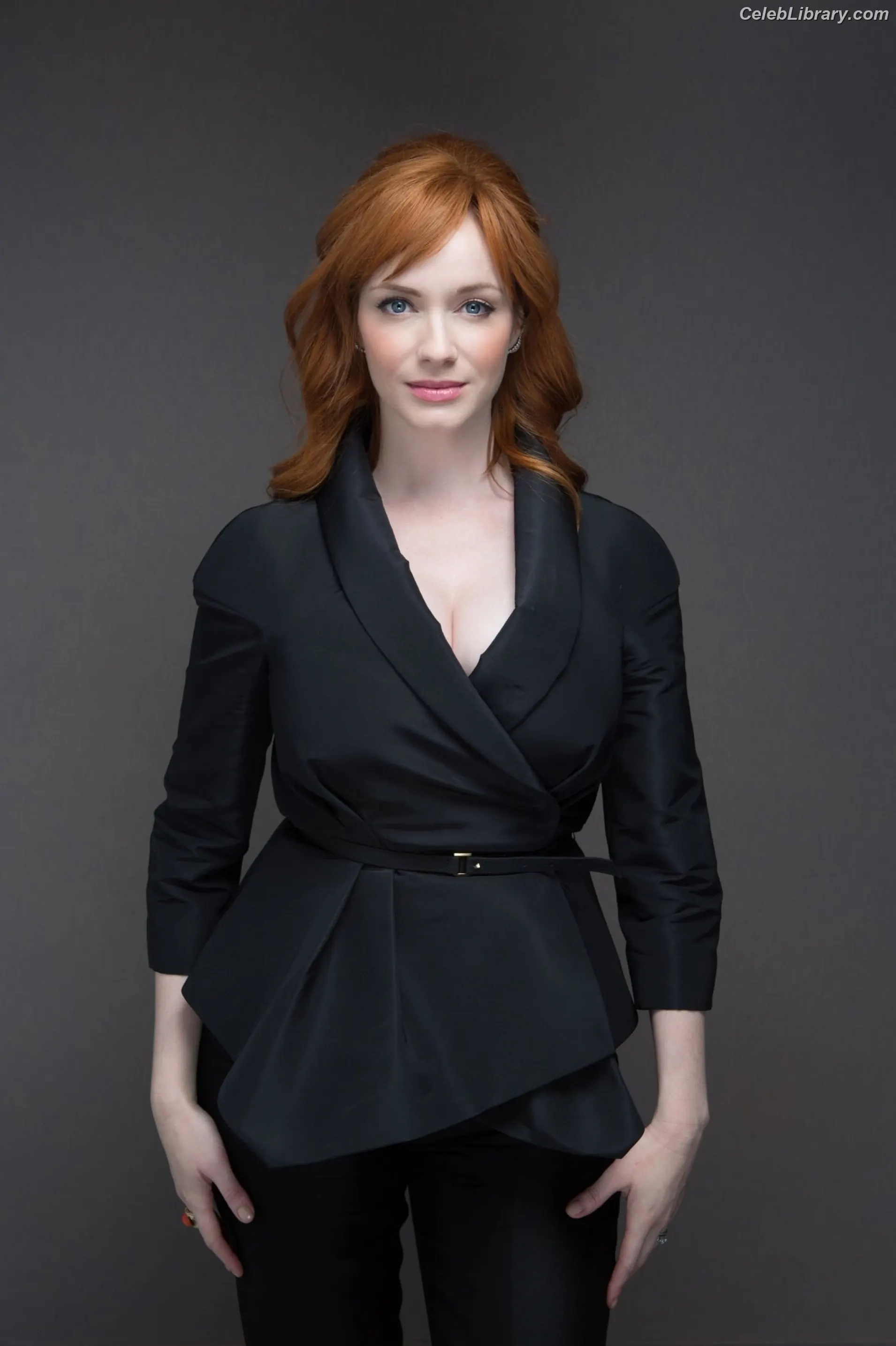 Christina Hendricks photo 24 of 2760