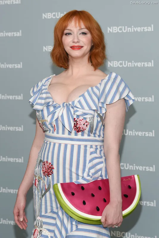 Christina Hendricks photo 13 of 2758