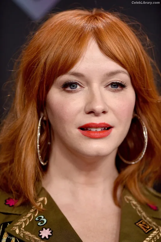 Christina Hendricks photo 8 of 2758
