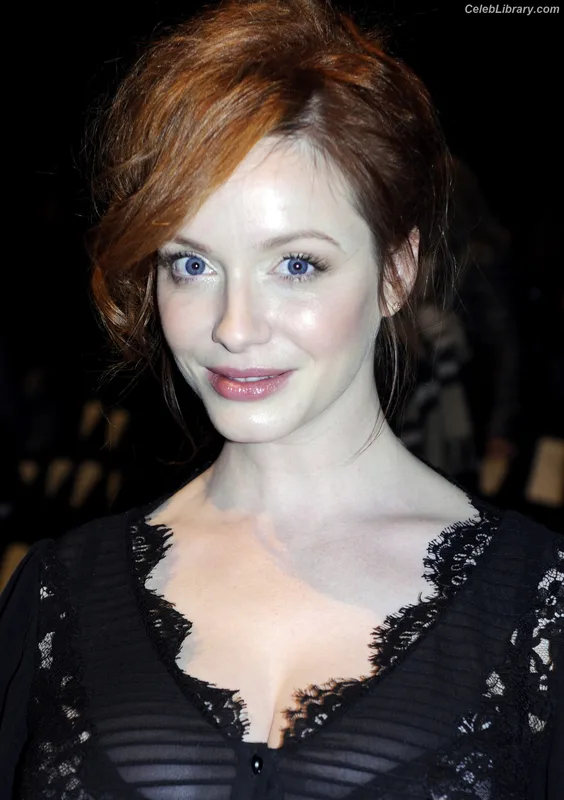 Christina Hendricks photo 13 of 2758