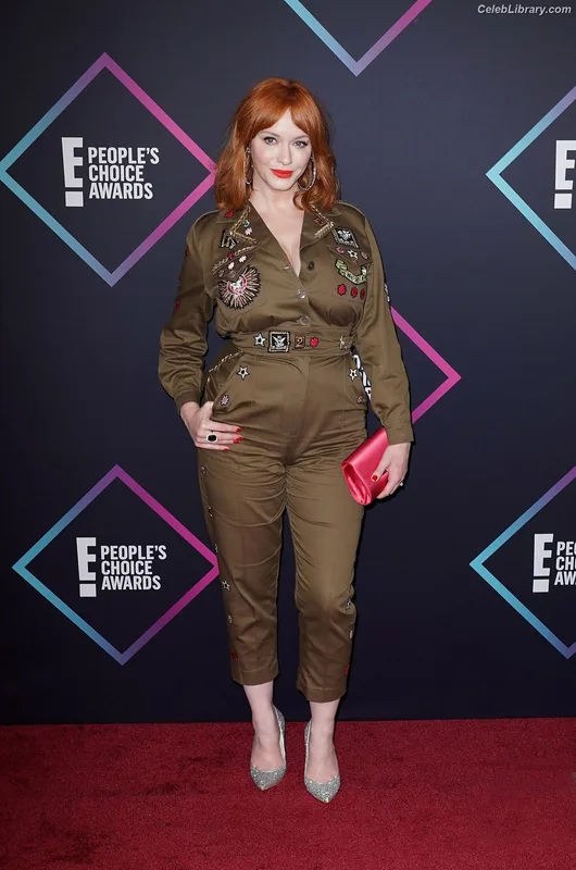Christina Hendricks photo 17 of 2758