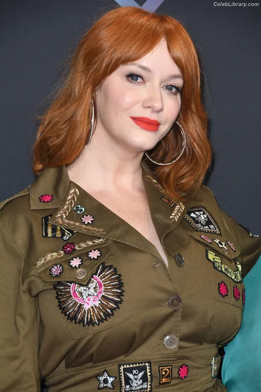 Christina Hendricks photo 19 of 2758