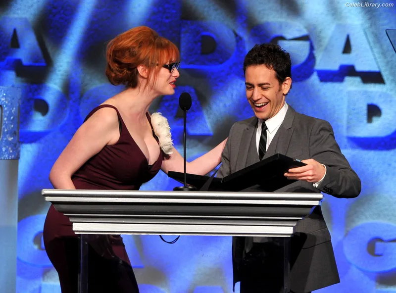 Christina Hendricks photo 21 of 2758