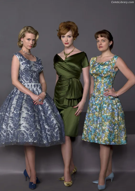 Christina Hendricks photo 1 of 2758