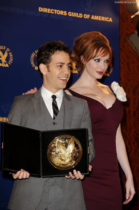 Christina Hendricks photo 7 of 2758