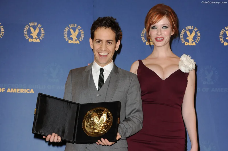 Christina Hendricks photo 15 of 2758