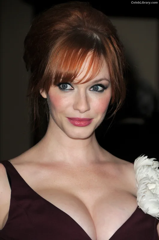 Christina Hendricks photo 3 of 2758