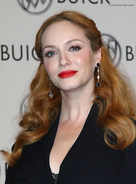 Christina Hendricks photo 15 of 2758