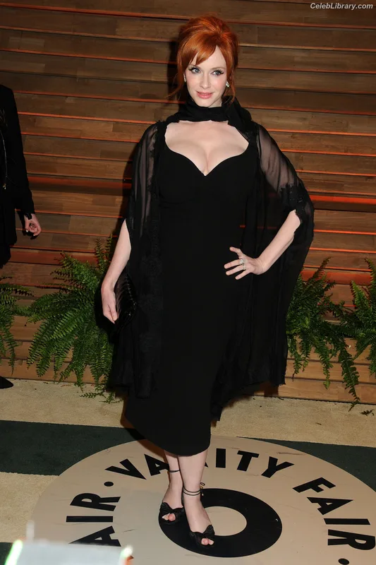 Christina Hendricks photo 8 of 2758