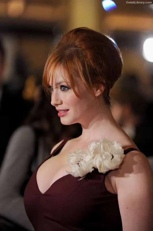 Christina Hendricks photo 14 of 2758