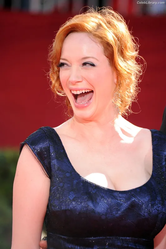 Christina Hendricks photo 6 of 2758