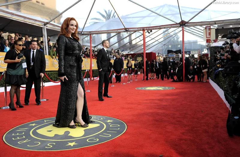 Christina Hendricks photo 13 of 2758