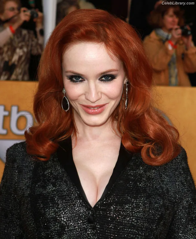 Christina Hendricks photo 18 of 2758