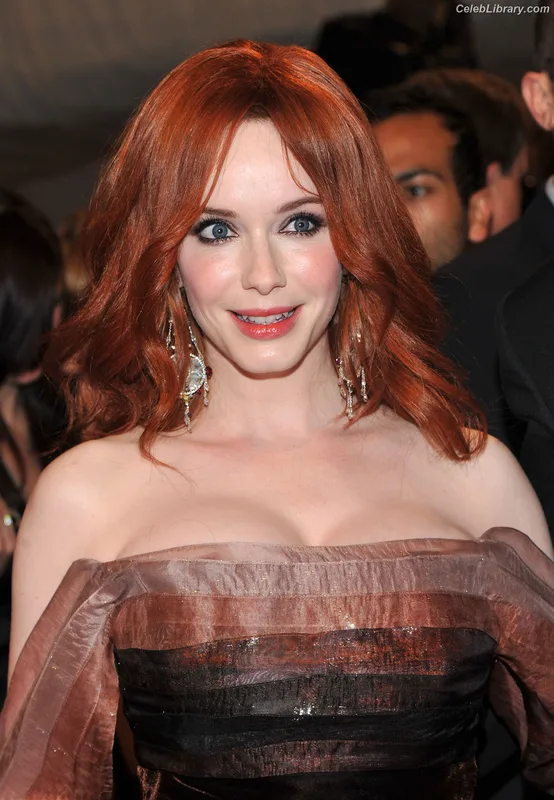 Christina Hendricks photo 13 of 2758