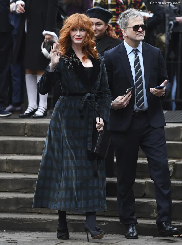 Christina Hendricks photo 15 of 2758