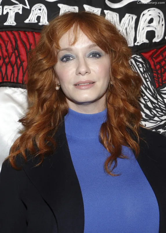 Christina Hendricks photo 3 of 2758