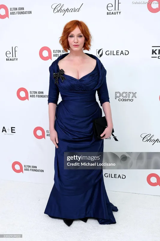 Christina Hendricks photo 24 of 2758
