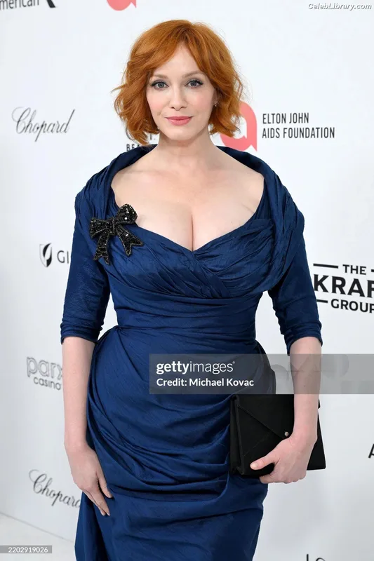 Christina Hendricks photo 10 of 2758