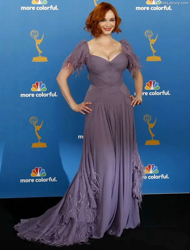 Christina Hendricks photo 21 of 2758
