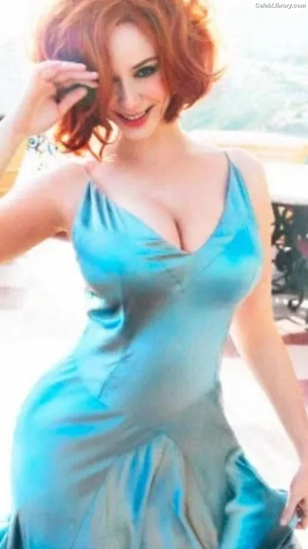 Christina Hendricks photo 18 of 2758