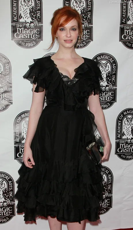 Christina Hendricks photo 8 of 2758
