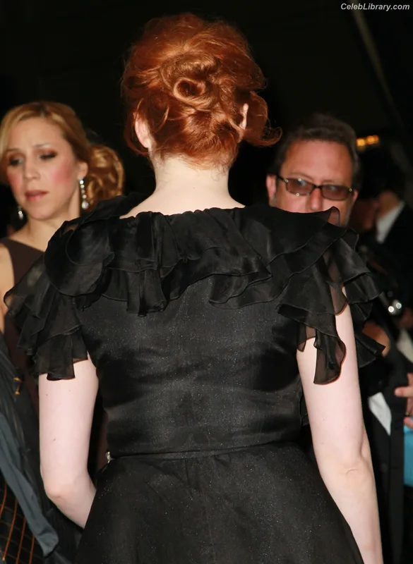 Christina Hendricks photo 14 of 2758