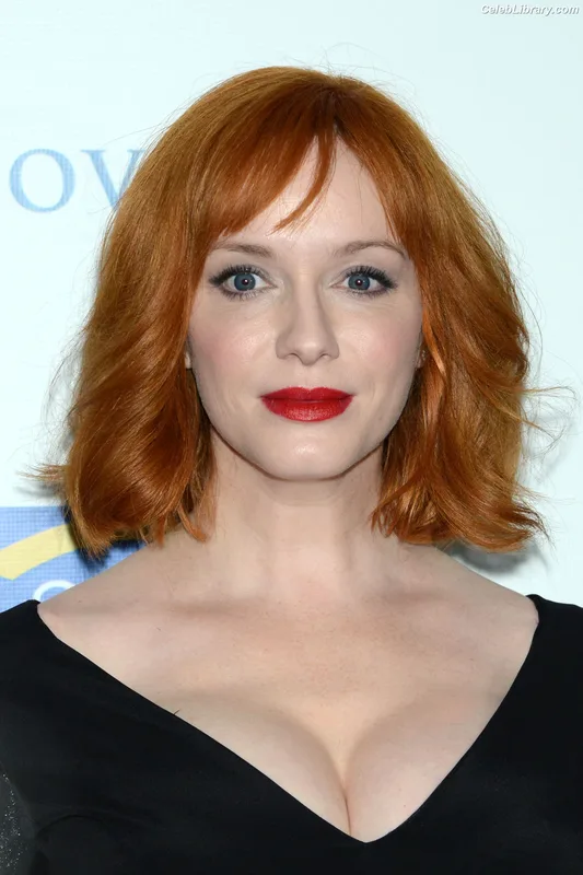 Christina Hendricks photo 16 of 2758