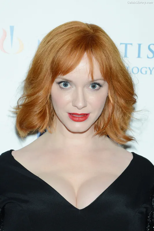 Christina Hendricks photo 18 of 2758