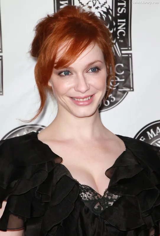 Christina Hendricks photo 22 of 2758
