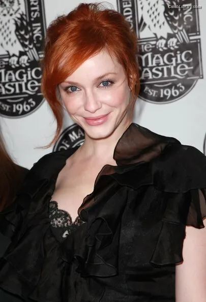 Christina Hendricks photo 16 of 2758