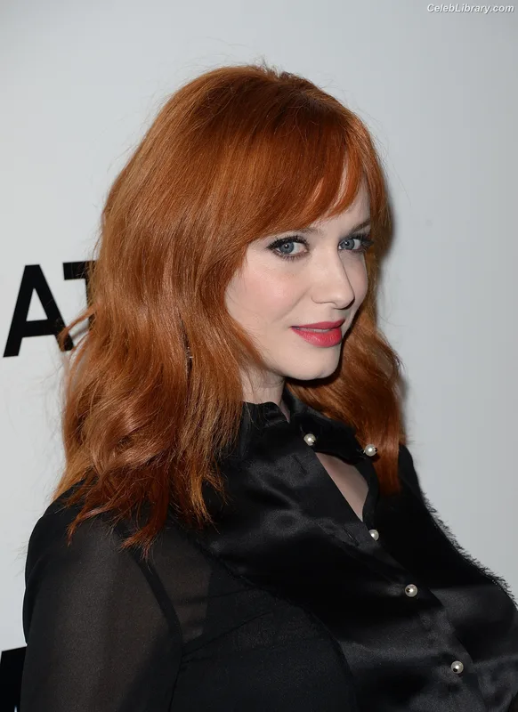 Christina Hendricks photo 8 of 2758