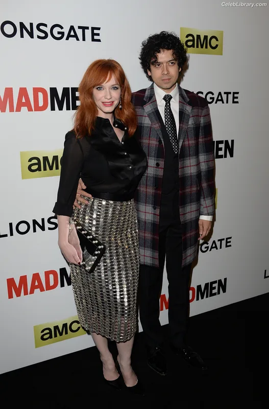 Christina Hendricks photo 21 of 2758