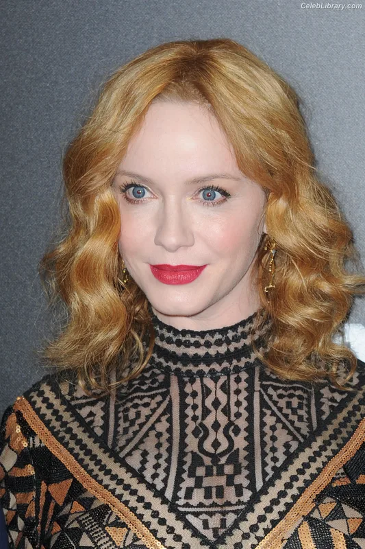 Christina Hendricks photo 23 of 2758