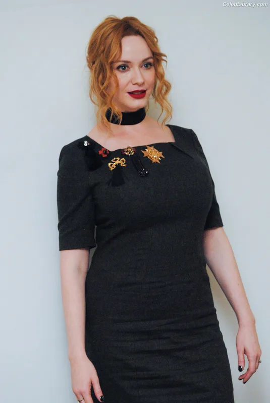 Christina Hendricks photo 8 of 2758