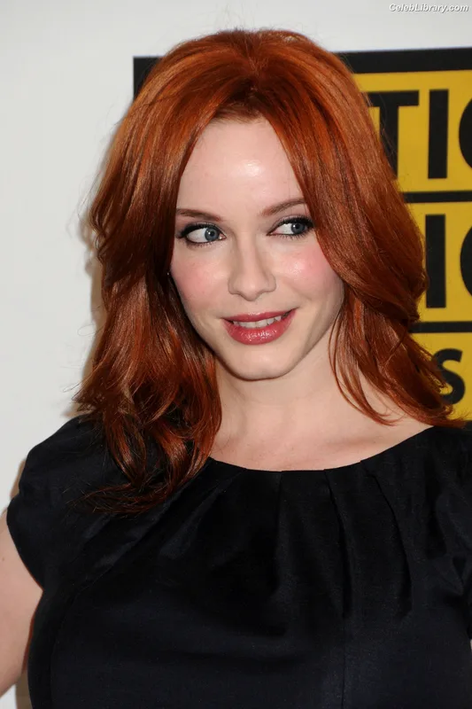 Christina Hendricks photo 16 of 2758