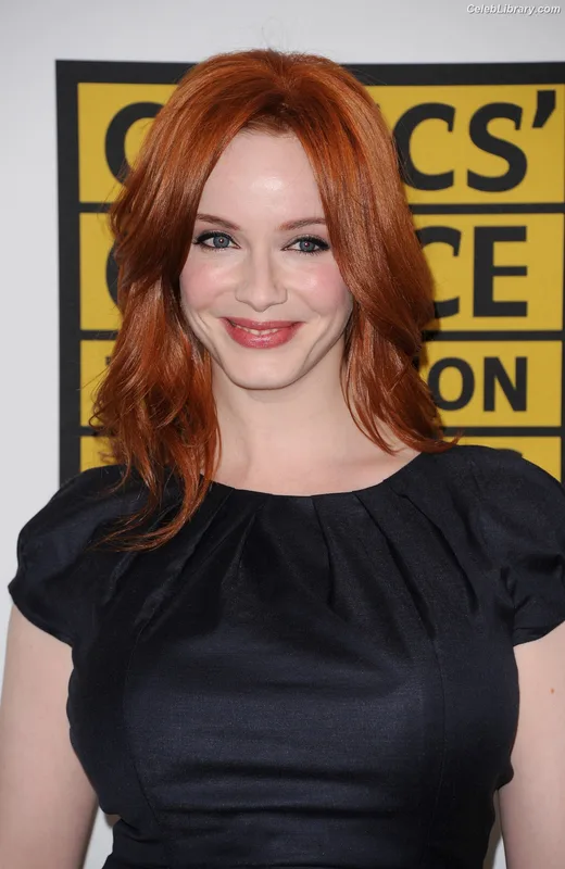 Christina Hendricks photo 17 of 2758