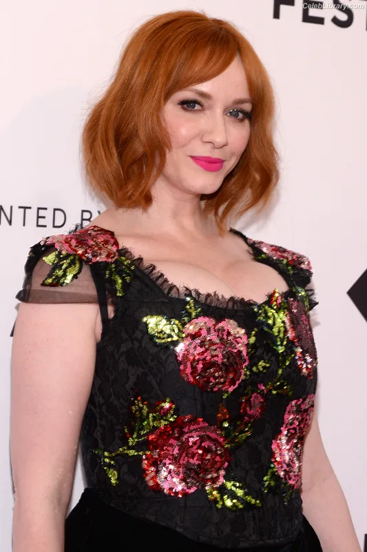 Christina Hendricks photo 3 of 2758