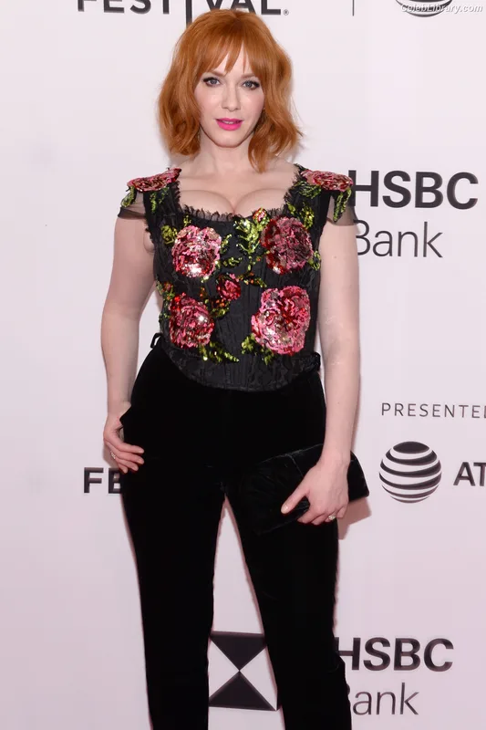Christina Hendricks photo 22 of 2758
