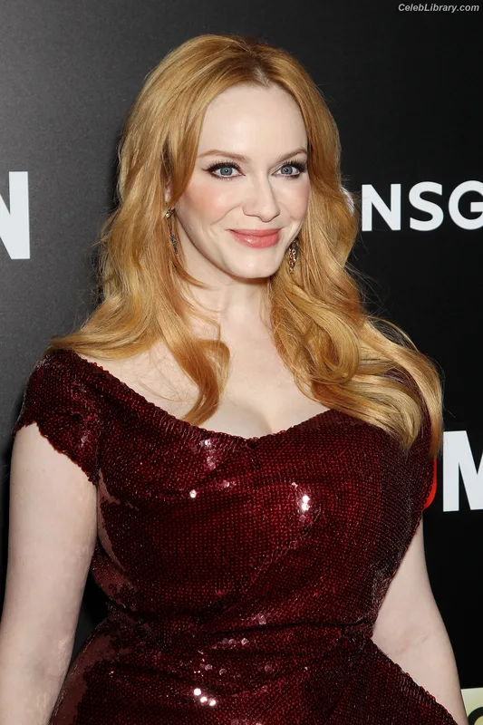 Christina Hendricks photo 21 of 2758
