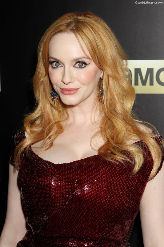 Christina Hendricks photo 23 of 2758