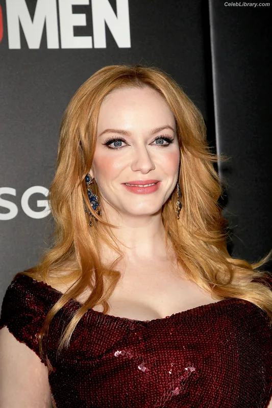 Christina Hendricks photo 6 of 2758