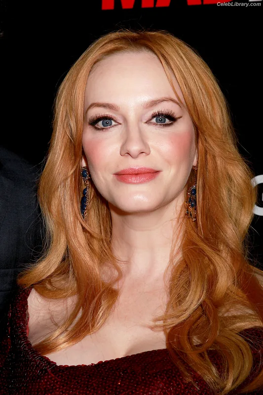 Christina Hendricks photo 11 of 2758
