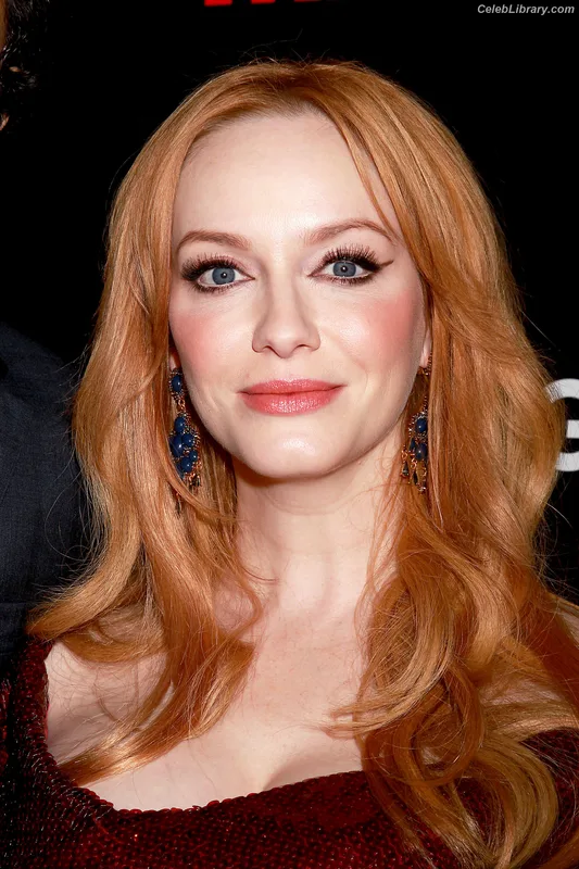Christina Hendricks photo 13 of 2758