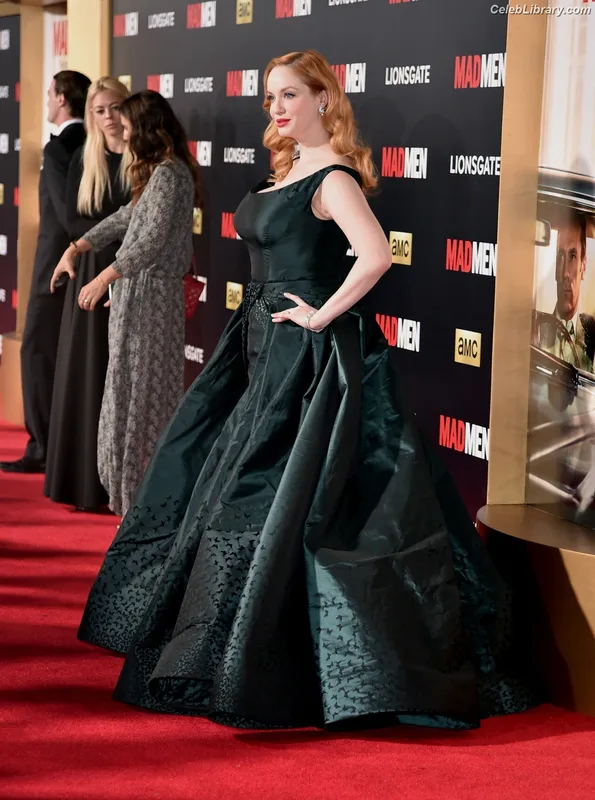 Christina Hendricks photo 24 of 2758