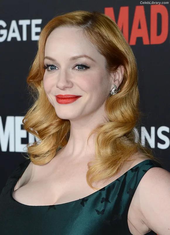 Christina Hendricks photo 17 of 2758